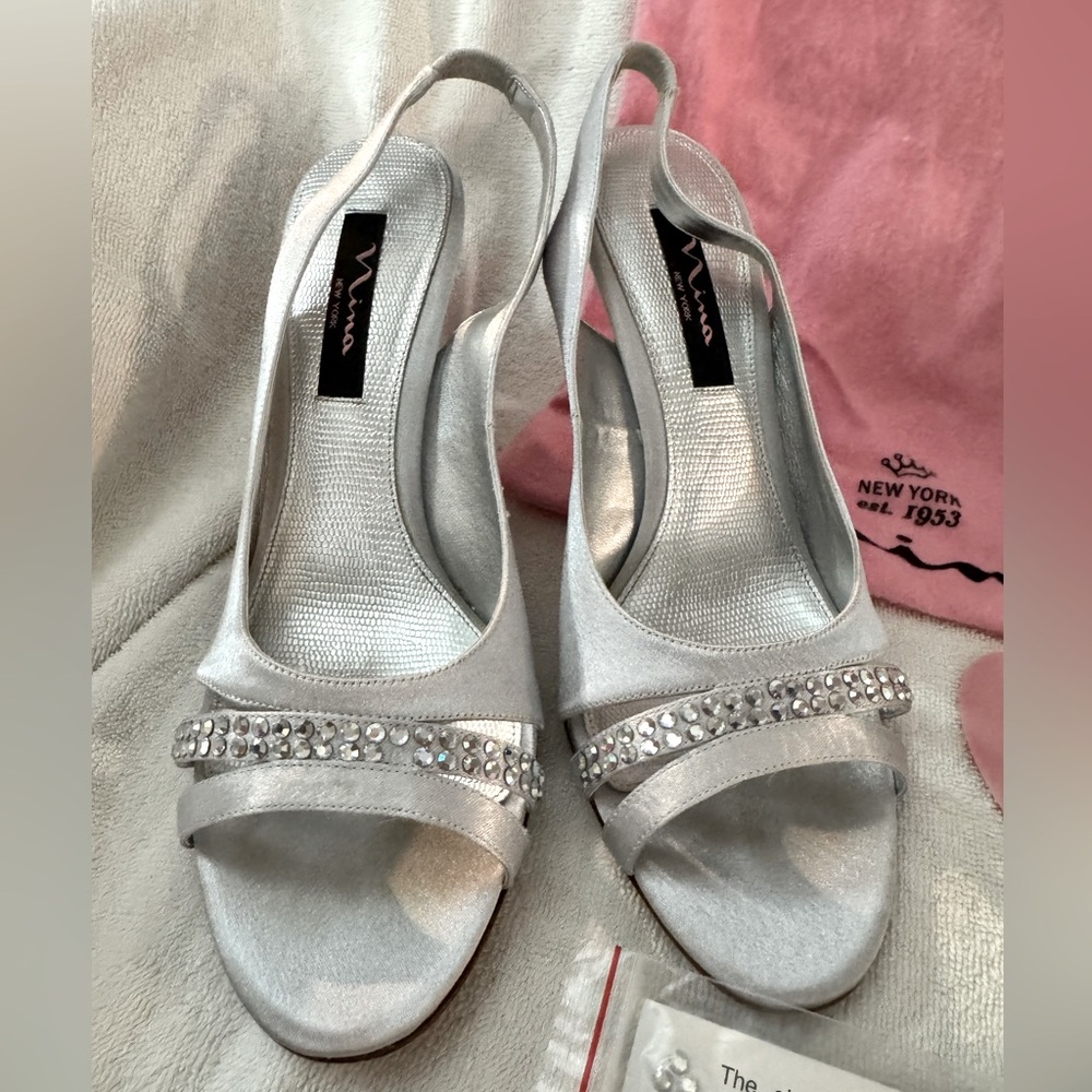 Vintage Nina New York Vivian Slingback High Heel - Size 9.5